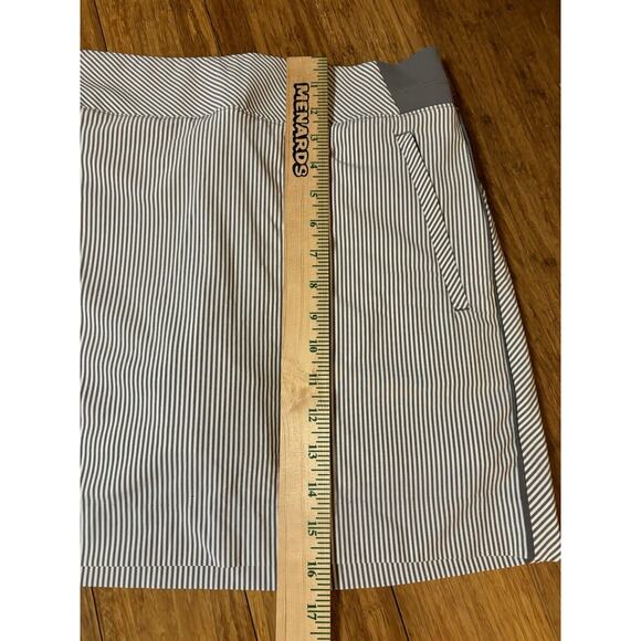 ATHLETA BROOKLYN TEXTURED 16" SKORT IN CITY STRIPE BLACK/ SEA SALT SIZE 8 - Picture 9 of 12